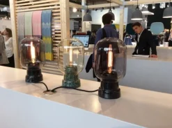 AMP tafellamp smoke zwart