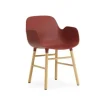 Form Armchair stoel eiken rood