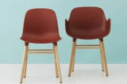 Form Armchair stoel eiken rood