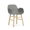 Form Armchair stoel eiken grijs