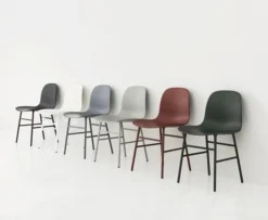 Form Chair stoel staal zwart