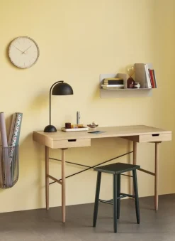 Houten bureau met 2 opberglades - naturel