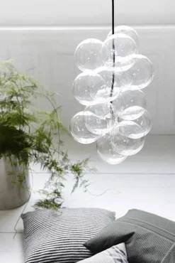 Lamp DIY glazen bollen