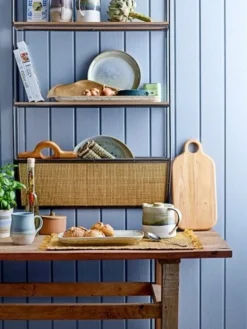 Lesley wandrek - 82055572