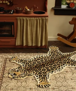 Loony leopard vloerkleed large - 1.45.10.001.700.5