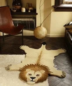 Moody lion vloerkleed large - 1.45.10.009.710.5