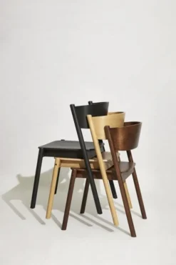 Oblique stoel donkerbruin - 431902