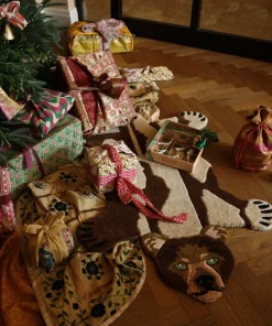 Quin bear vloerkleed L - 1.45.10.109.700.5