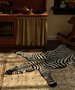 Stripey zebra vloerkleed L - 1.45.10.074.900.5