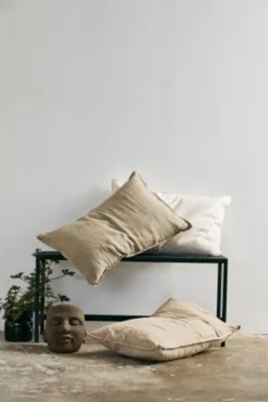 Vela kussen linnen incl vulling - donkerzand