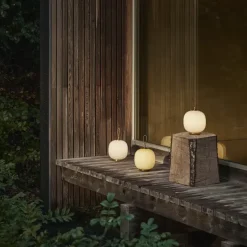 VL 45 radiohus portable lamp brass/glossy pale yellow glass - 5744171737