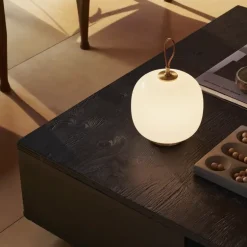 VL 45 radiohus portable lamp brass/glossy pale rose glass - 5744171724